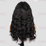 Perruque Lace Wig 13x4 Loose Wave - avec Effet Presque Double Drawn et Maximum de Volume en Cheveux Remy